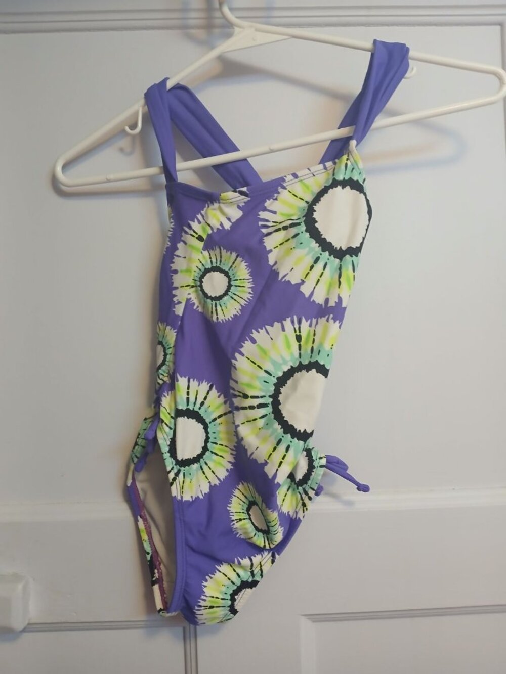 Xhiliration Girls S 6/6x Purple Swim suit
